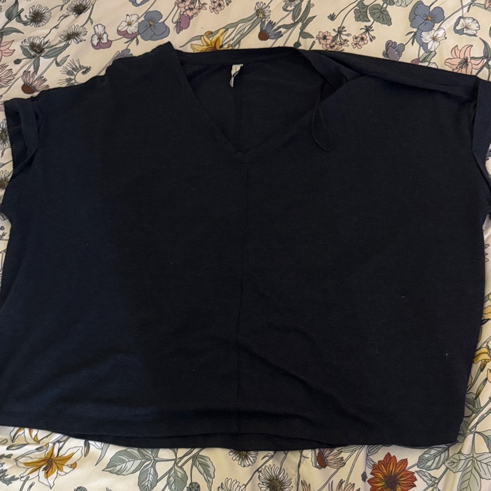 Gentle Fawn Black V-Neck Short Sleeve Tee